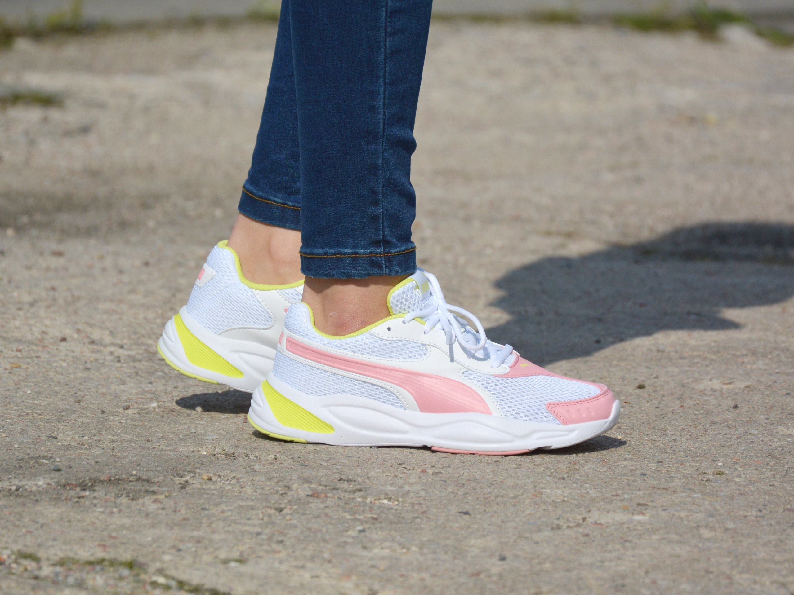 Puma hot sale pink yellow