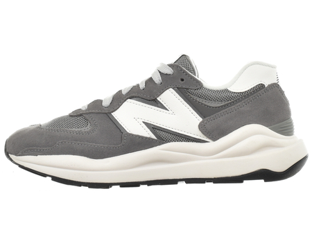 NEW BALANCE M5740VPB