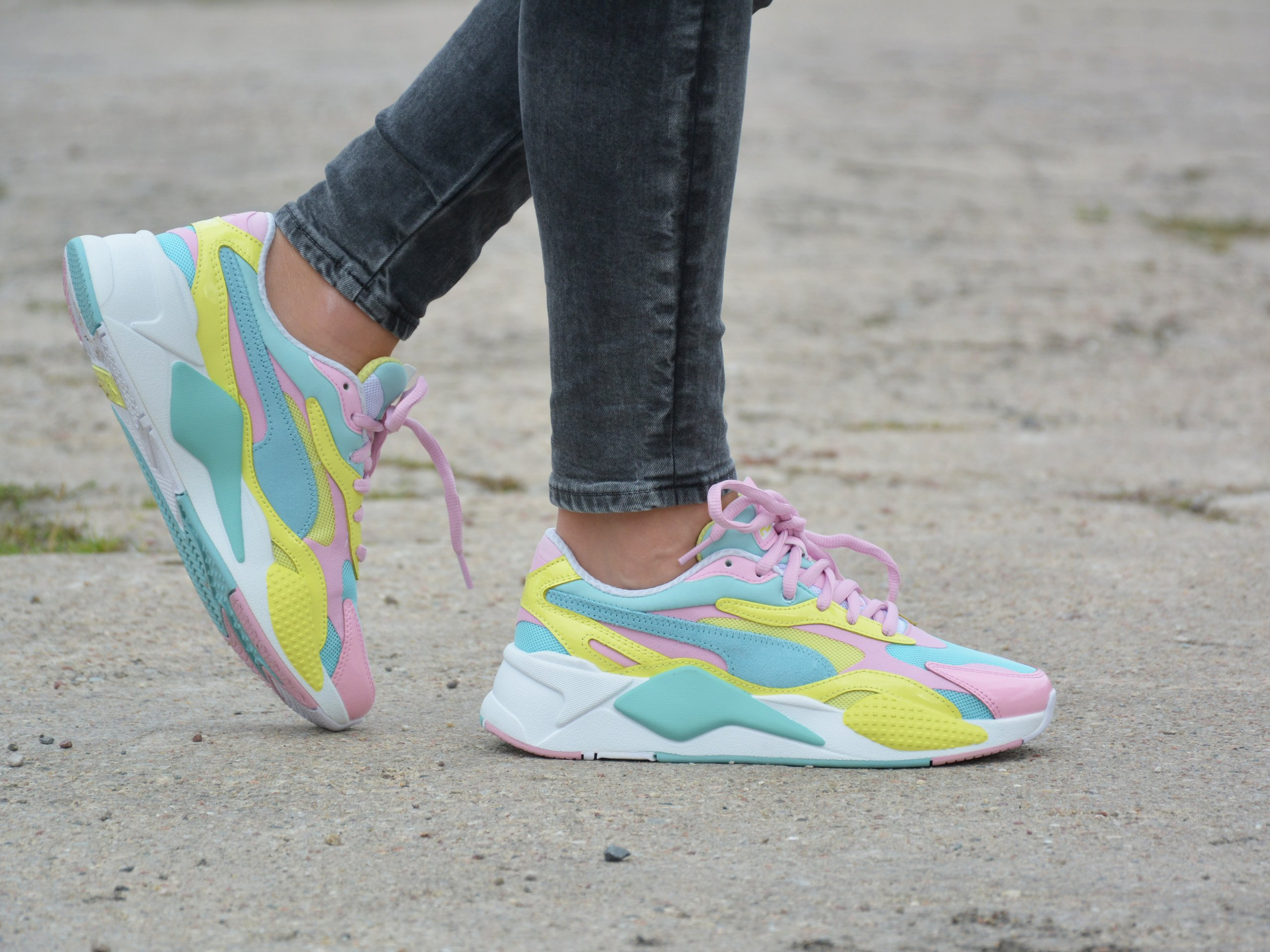 Puma - RS-X3 Plastic 371569-05 - Sneakers - Blue / Pink / Yellow Multicolor  | Womens \\ Puma | Kicks Sport - a trusted supplier of branded sports  footwear