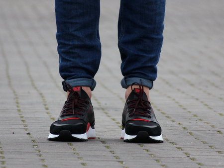 Puma - RS-0 U 368235-01 - Sneakers - Black / Red
