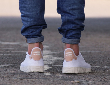 ADIDAS PHARRELL WILLIAMS TENNIS HU (CQ2169)