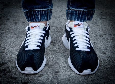 NIKE ROSHE LD-1000 GS (802022-001)