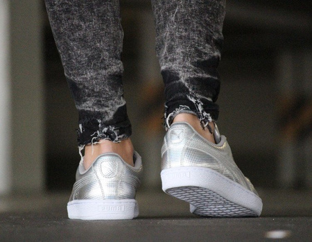 PUMA BASKET CLASSIC HOLOGRAPHIC  (362860-02)