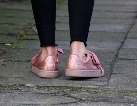 PUMA WMN'S BASKET HEART COPPER   (365463-01)