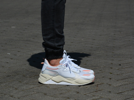 Puma - RS-X Tech 369329-04 - Sneakers - White / Beige