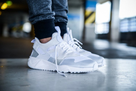NIKE AIR HUARACHE UTILITY (806807-100)