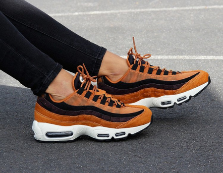 NIKE WMNS AIR MAX 95 LX (AA1103-200)