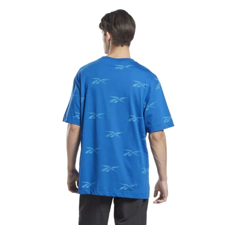 REEBOK - RI AOP TEE IB8447