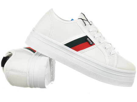  MTNG - CANVAS 3 WHITE C11753