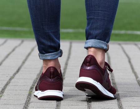 NEW BALANCE (WRL247HK)