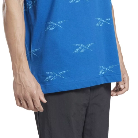 REEBOK - RI AOP TEE IB8447