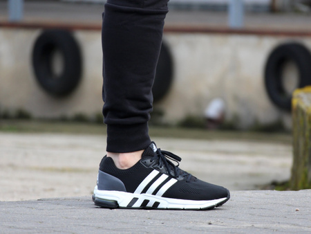 Adidas - Equipment 10 EM B96491 - Sneakers - Black / White