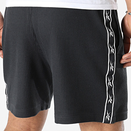 REEBOK - RI VECTOR TAPE SHORT HS9441