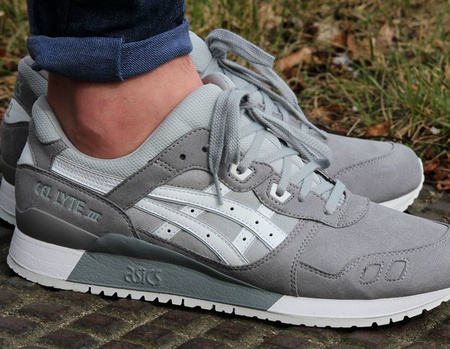 ASICS  GEL-LYTE III  (H7K4Y-9601)