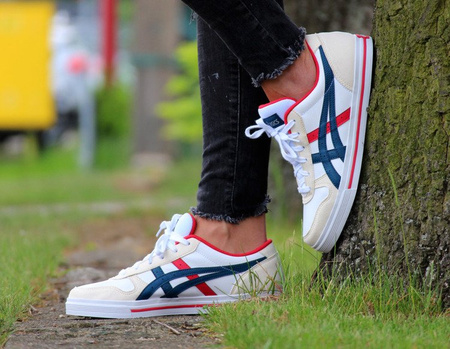 ASICS ONITSUKA (HY526-0145)