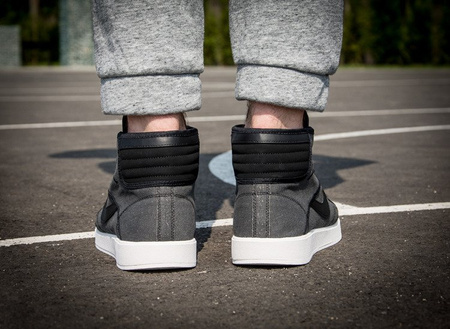AIR JORDAN SKY HIGH OG (819953-011)