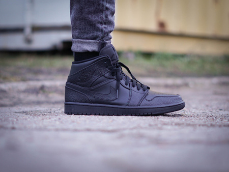 Nike - Air Jordan 1 Mid 554724-091 - Sneakers - Black